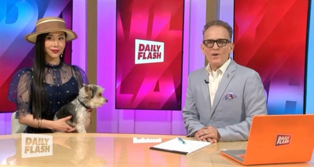 Sisi at DailyFlash Studio